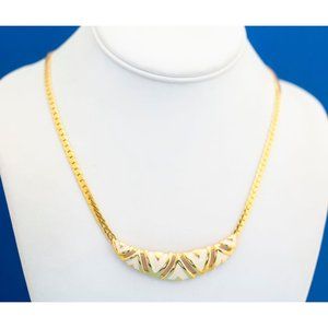 Vintage Gold Tone Majestic Necklace by Avon - 19 inch - N15